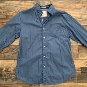 American Eagle casual button down shirt